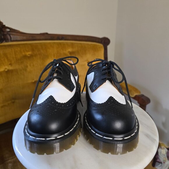 Dr Martens 3989 Bex Vintage Smooth Leather Brogue Shoes Womens 7.5 Made England - Picture 4 of 10
